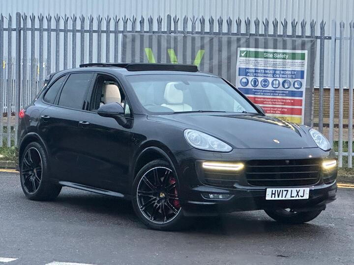 Porsche Cayenne 3.6T V6 GTS TiptronicS 4WD Euro 6 (s/s) 5dr Porsche Cayenne 3.6T V6 GTS TiptronicS 4WD Euro 6 (s/s) 5dr