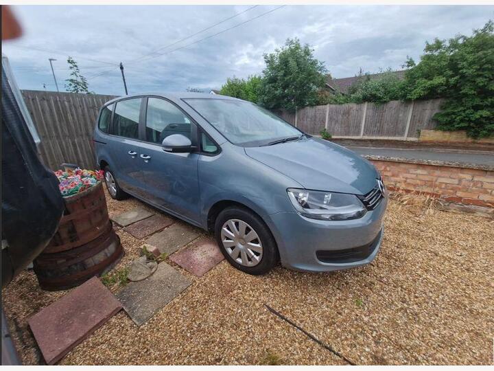 Volkswagen SHARAN 2.0 TDI BlueMotion Tech S DSG Euro 5 (s/s) 5dr