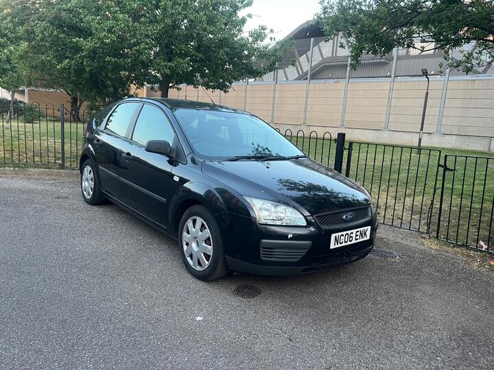 Ford Focus 1.6 LX 5dr