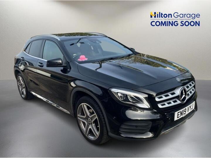 Mercedes-Benz GLA 1.6 GLA200 AMG Line (Premium) 7G-DCT Euro 6 (s/s) 5dr Mercedes-Benz GLA 1.6 GLA200 AMG Line (Premium) 7G-DCT Euro 6 (s/s) 5dr
