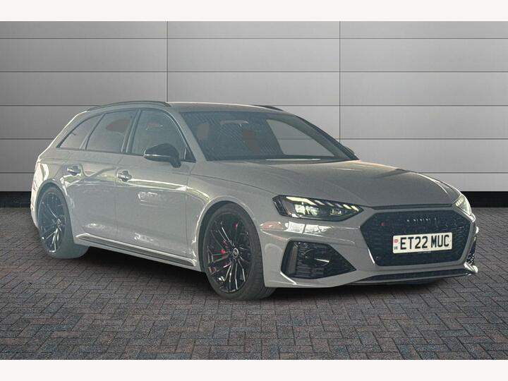 Audi RS4 Avant 2.9 TFSI V6 Carbon Black Tiptronic Quattro Euro 6 (s/s) 5dr Audi RS4 Avant 2.9 TFSI V6 Carbon Black Tiptronic Quattro Euro 6 (s/s) 5dr