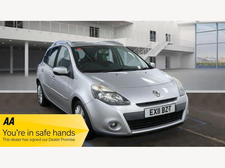 Renault Clio 1.2 TCe Dynamique TomTom Sport Tourer Euro 5 5dr