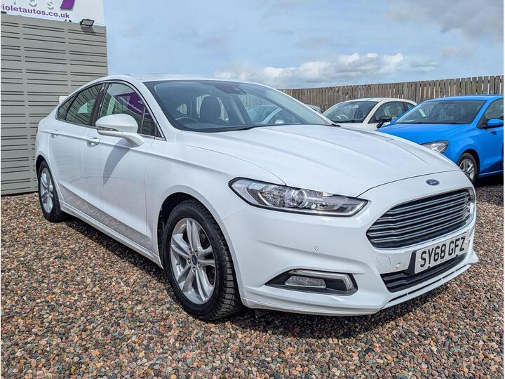 Ford Mondeo 2.0 TDCi ECO Zetec Edition Euro 6 (s/s) 5dr