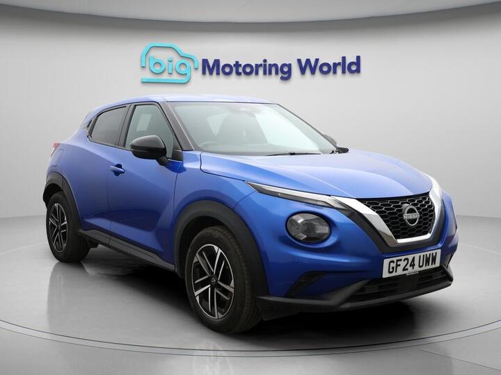 Nissan Juke 1.0 DIG-T N-Connecta Euro 6 (s/s) 5dr Nissan Juke 1.0 DIG-T N-Connecta Euro 6 (s/s) 5dr