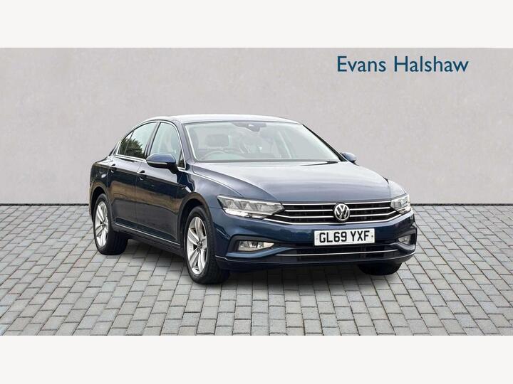 Volkswagen PASSAT DIESEL SALOON 2.0 TDI EVO SE Nav Euro 6 (s/s) 4dr
