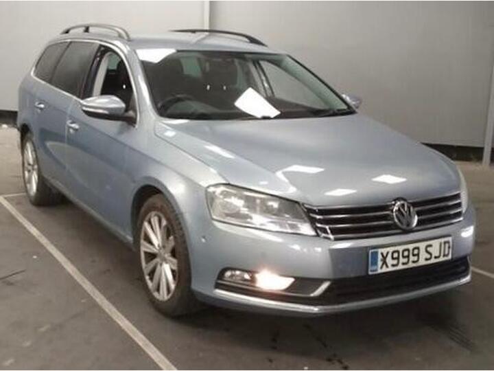 Volkswagen Passat 2.0 TDI BlueMotion Tech SE DSG Euro 5 (s/s) 5dr