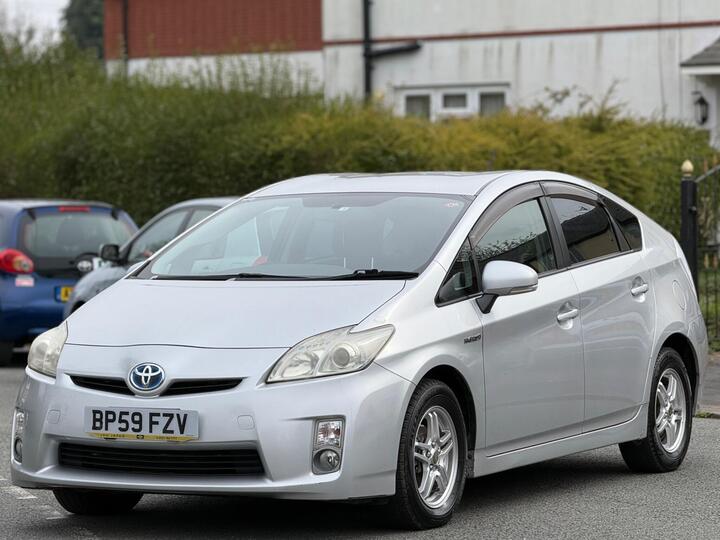 Toyota Prius 1.8 VVT-h Active Hatchback 5dr Petrol Hybrid CVT Euro 6 (s/s) (122 Ps)