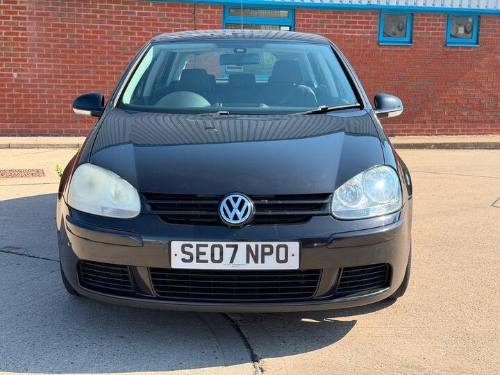 Volkswagen Golf 1.6 FSI Match 5dr