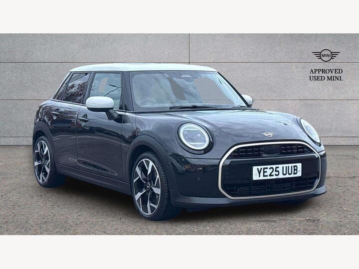 MINI Hatch 1.5C Exclusive Steptronic Euro 6 (s/s) 5dr