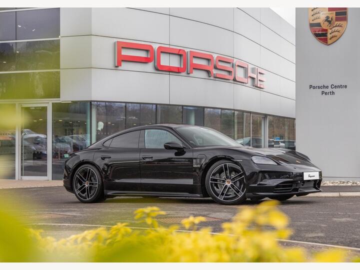 Porsche Taycan Performance Plus 105kWh Black Edition Auto RWD 4dr (11kW Charger)