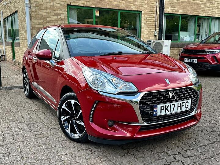 DS AUTOMOBILES DS 3 1.2 PureTech Elegance Euro 6 (s/s) 3dr