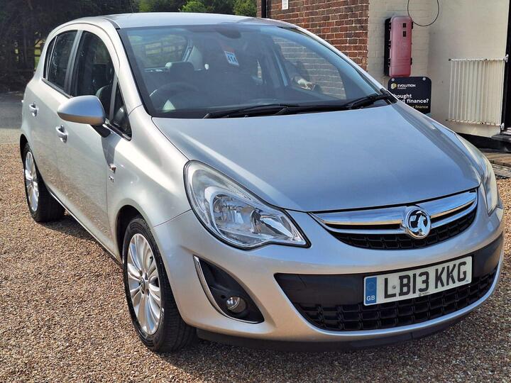 Vauxhall Corsa 1.2i EcoFLEX 16V SE Euro 5 (s/s) 5dr