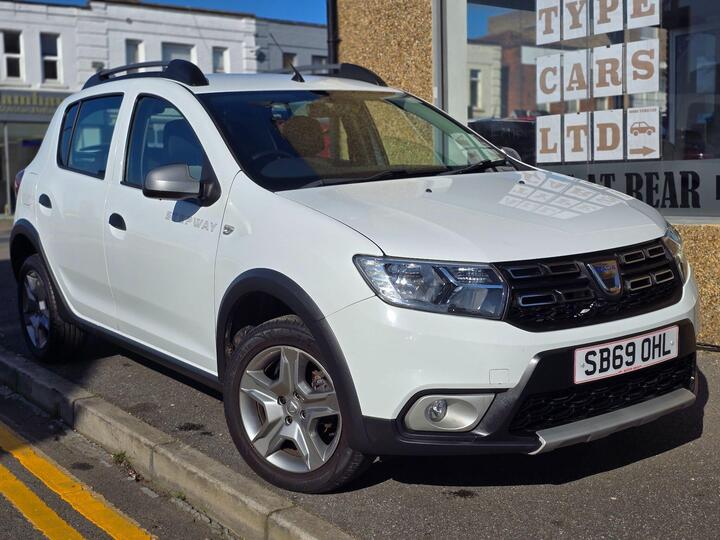 Dacia Sandero Stepway 0.9 TCe Comfort Euro 6 (s/s) 5dr