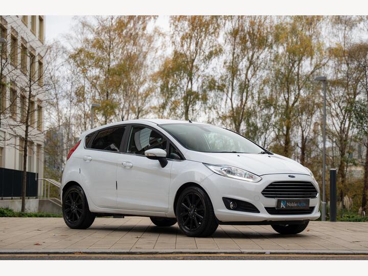 Ford Fiesta 1.0T EcoBoost Titanium Euro 6 (s/s) 5dr