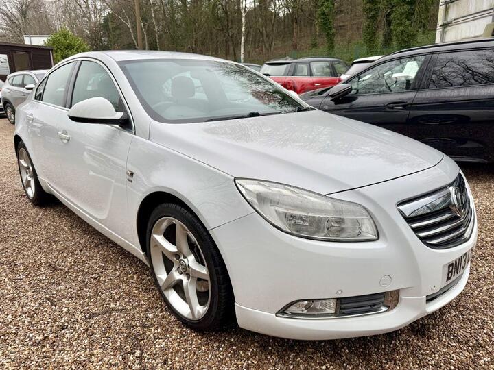 Vauxhall INSIGNIA 2.0 CDTi BiTurbo SRi VX Line 4WD Euro 5 (s/s) 5dr