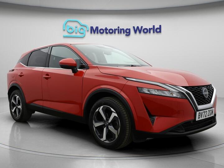 Nissan Qashqai 1.3 DIG-T MHEV N-Connecta Euro 6 (s/s) 5dr
