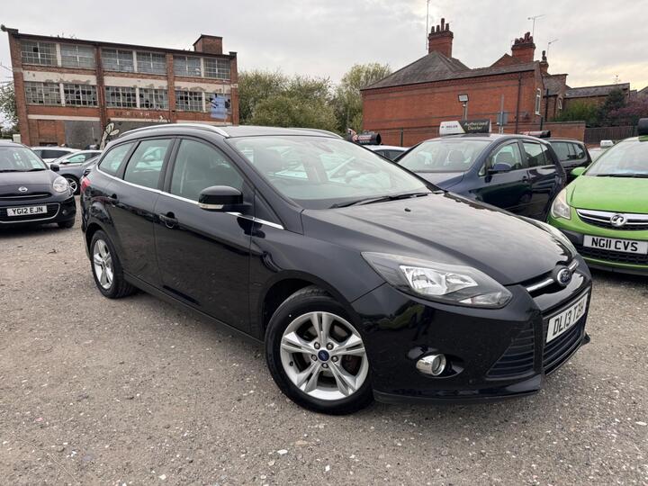 Ford Focus 1.6 Zetec Powershift Euro 5 5dr