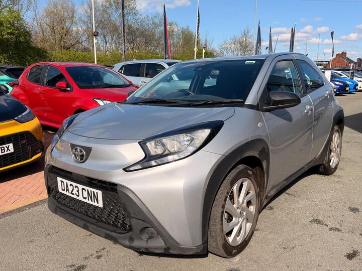Toyota Aygo X 1.0 VVT-i Pure Euro 6 (s/s) 5dr
