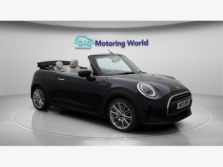 MINI Convertible 1.5 Cooper Exclusive Euro 6 (s/s) 2dr MINI Convertible 1.5 Cooper Exclusive Euro 6 (s/s) 2dr