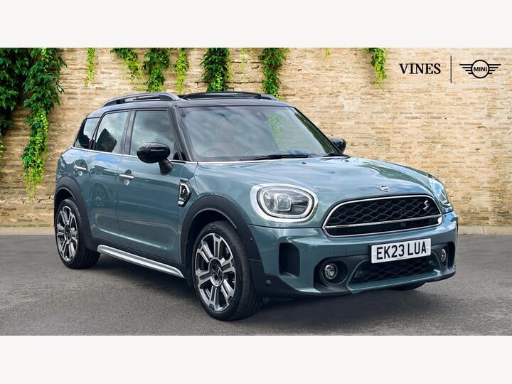 MINI Countryman 2.0 Cooper S Exclusive Steptronic Euro 6 (s/s) 5dr MINI Countryman 2.0 Cooper S Exclusive Steptronic Euro 6 (s/s) 5dr