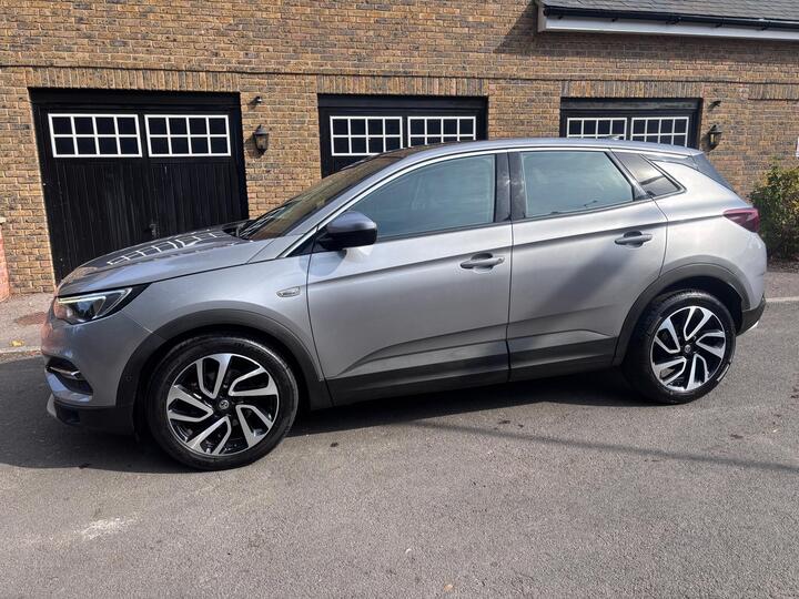 Vauxhall Grandland X 1.2 Turbo Elite Nav Euro 6 (s/s) 5dr