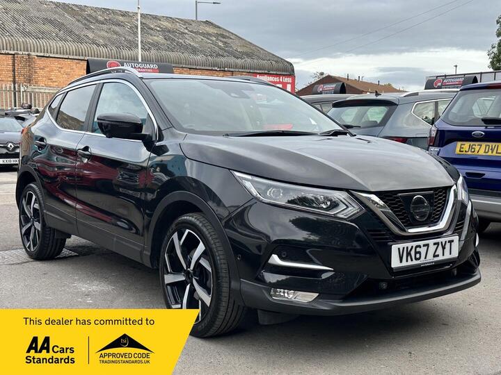 Nissan Qashqai 1.2 DIG-T Tekna XTRON Euro 6 (s/s) 5dr
