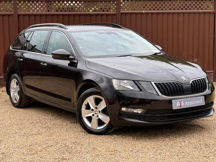 Skoda Octavia 1.6 TDI SE Technology Euro 6 (s/s) 5dr Skoda Octavia 1.6 TDI SE Technology Euro 6 (s/s) 5dr