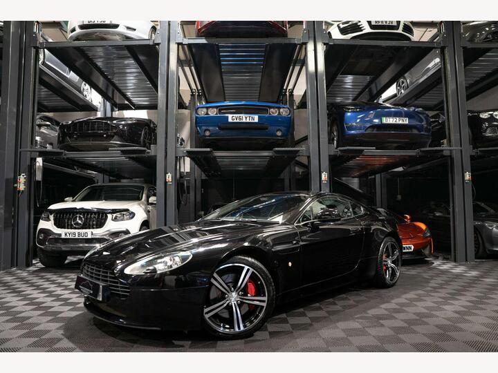 Aston Martin VANTAGE 4.7 Vantage V8 3dr Aston Martin VANTAGE 4.7 Vantage V8 3dr