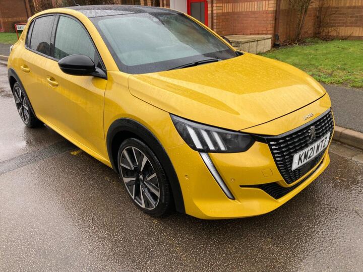 Peugeot 208 1.2 PureTech GT EAT Euro 6 (s/s) 5dr Peugeot 208 1.2 PureTech GT EAT Euro 6 (s/s) 5dr