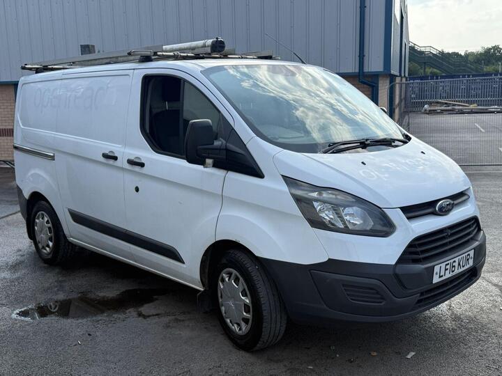 Ford TRANSIT CUSTOM 2.2 TDCi 310 ECOnetic Panel Van 5dr Diesel Manual L1 H1 (162 G/km, 98 Bhp)