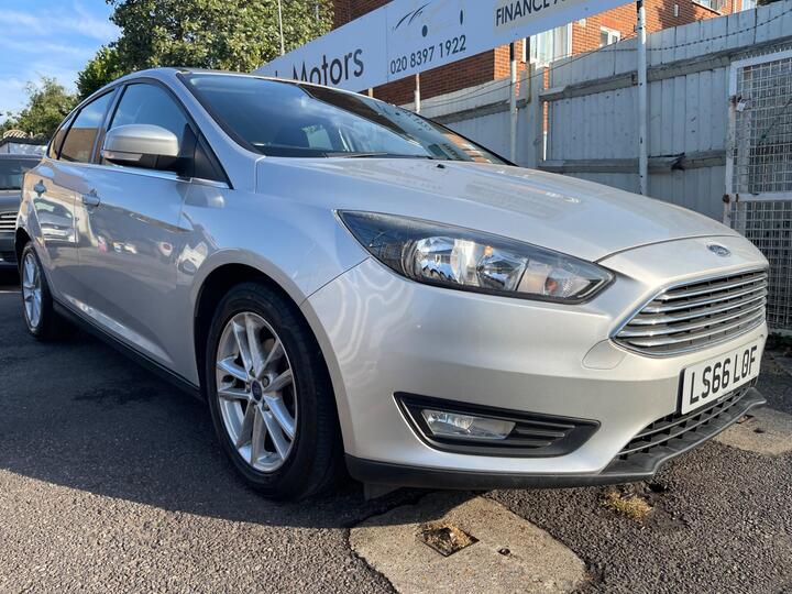 Ford Focus 1.0T EcoBoost Zetec Euro 6 (s/s) 5dr