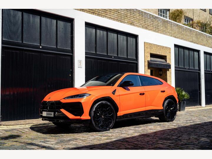 Lamborghini Urus 4.0 V8 BiTurbo 25.9kWh SE Auto 4WD Euro 6 5dr Lamborghini Urus 4.0 V8 BiTurbo 25.9kWh SE Auto 4WD Euro 6 5dr