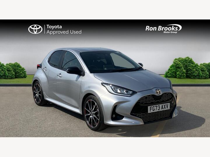 Toyota Yaris 1.5 VVT-h GR SPORT E-CVT Euro 6 (s/s) 5dr