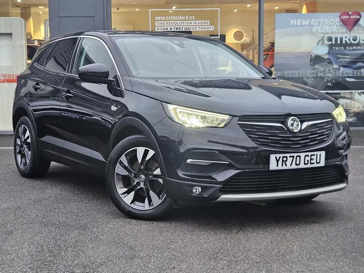 Vauxhall Grandland X 1.2 Turbo SRi Nav Euro 6 (s/s) 5dr Vauxhall Grandland X 1.2 Turbo SRi Nav Euro 6 (s/s) 5dr