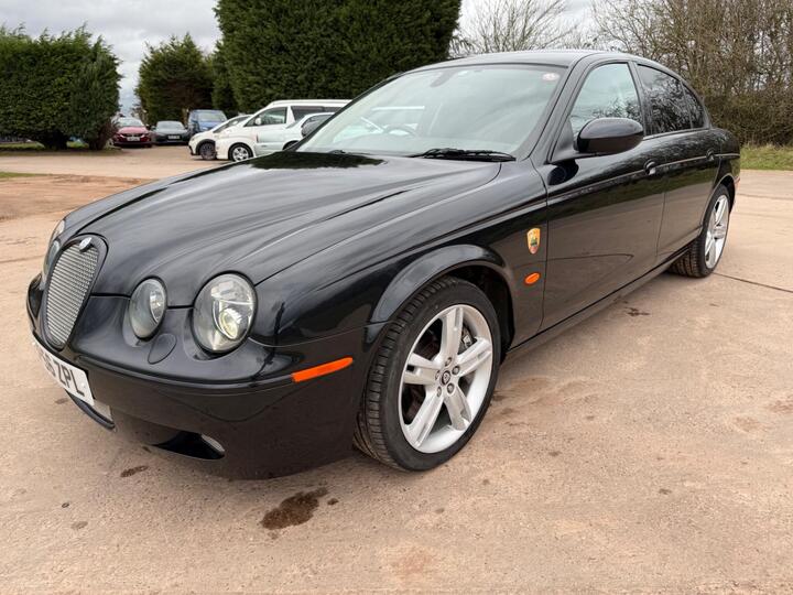 Jaguar S-Type 4.2 V8 R 4dr Jaguar S-Type 4.2 V8 R 4dr