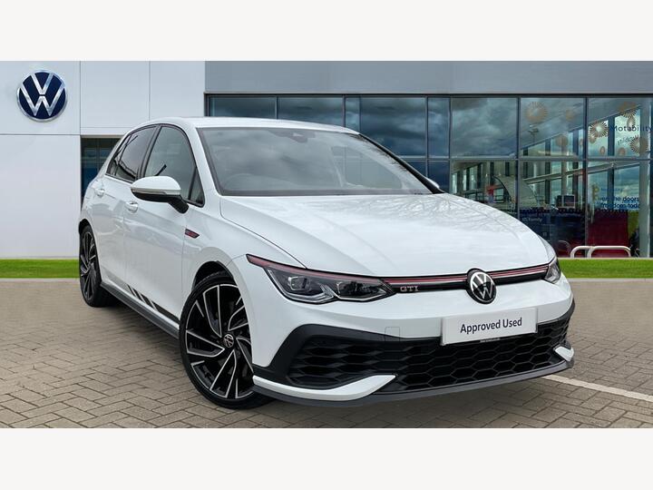 Volkswagen Golf 2.0 TSI GTI Clubsport DSG Euro 6 (s/s) 5dr Volkswagen Golf 2.0 TSI GTI Clubsport DSG Euro 6 (s/s) 5dr
