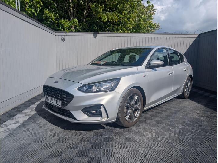 Ford Focus 1.0T EcoBoost ST-Line Auto Euro 6 (s/s) 5dr