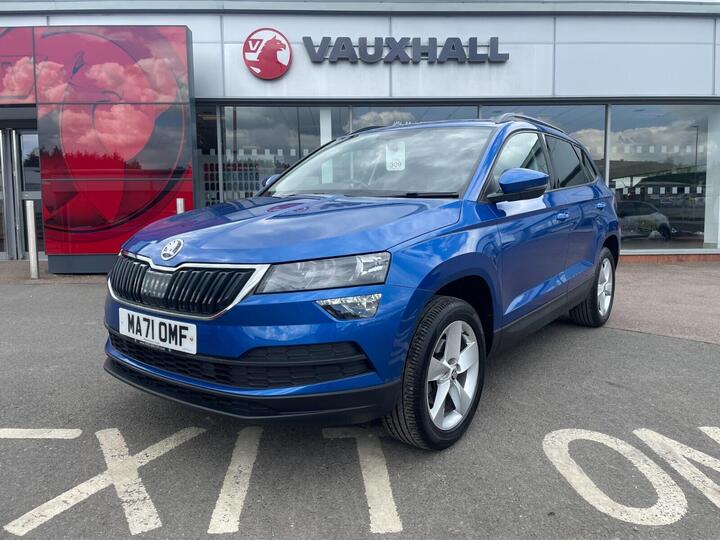Skoda KAROQ 1.0 TSI SE Euro 6 (s/s) 5dr Skoda KAROQ 1.0 TSI SE Euro 6 (s/s) 5dr