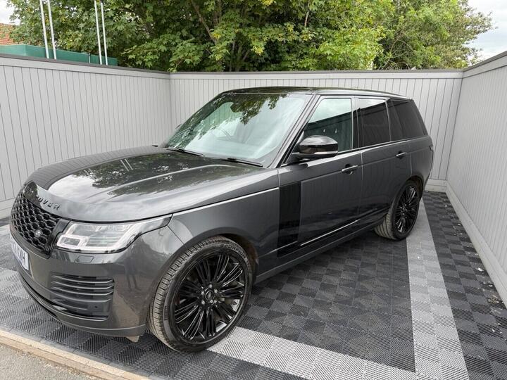 Land Rover RANGE ROVER 3.0 D300 MHEV Westminster Black Auto 4WD Euro 6 (s/s) 5dr
