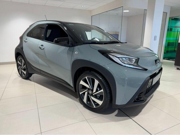 Toyota Aygo X 1.0 VVT-i Edge Euro 6 (s/s) 5dr