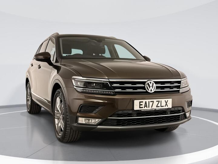 Volkswagen Tiguan 2.0 TDI BlueMotion Tech SEL DSG 4Motion Euro 6 (s/s) 5dr