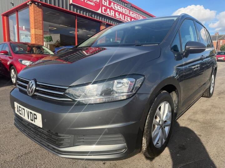Volkswagen Touran 2.0 TDI BlueMotion Tech SE Family DSG Euro 6 (s/s) 5dr