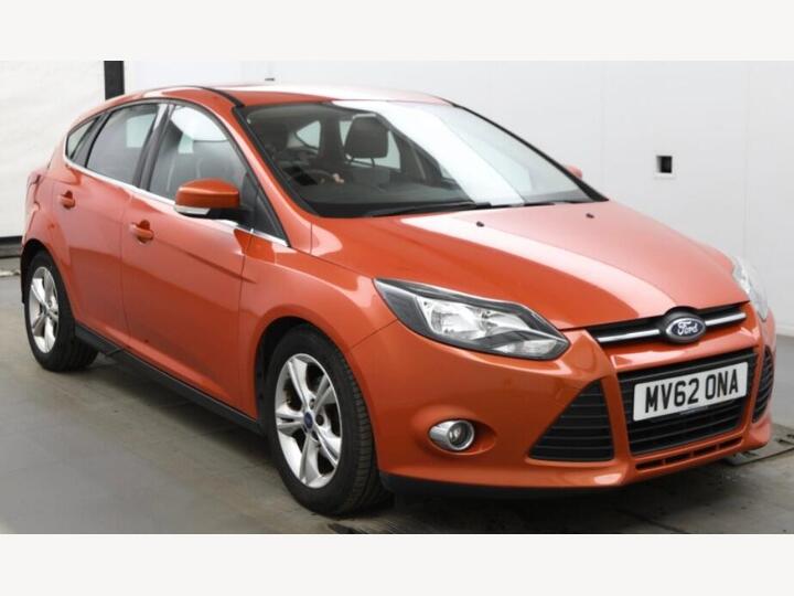 Ford Focus 1.0T EcoBoost Zetec Euro 5 (s/s) 5dr