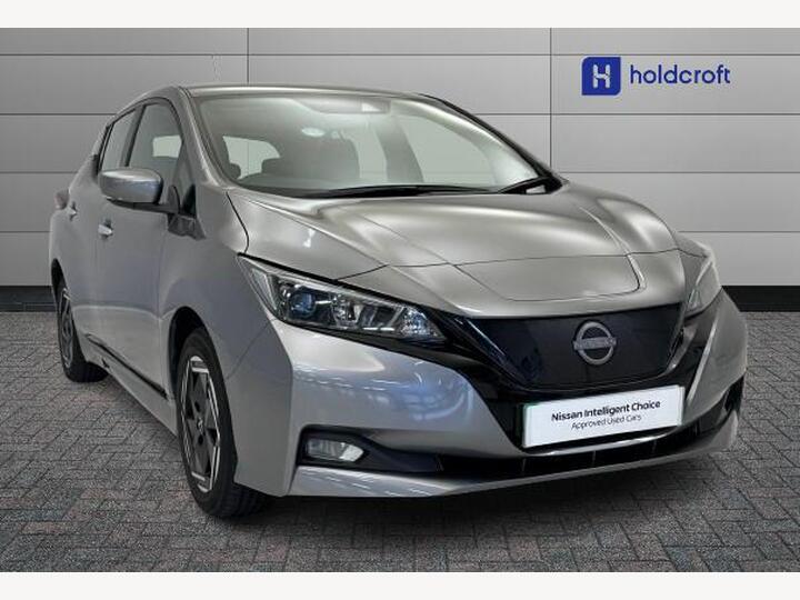 Nissan LEAF 39kWh Acenta Auto 5dr