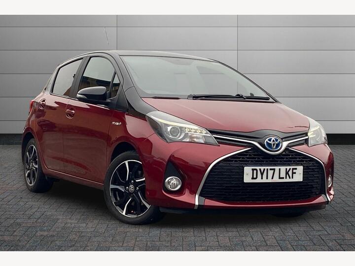 Toyota Yaris 1.5 VVT-h Design E-CVT Euro 6 5dr
