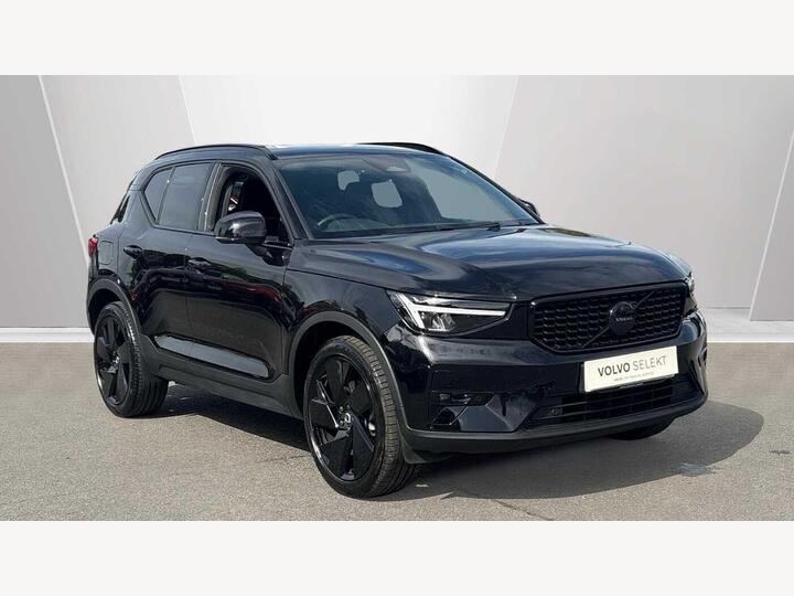 Volvo XC40 2.0 B4 MHEV Plus Black Edition DCT Auto Euro 6 (s/s) 5dr