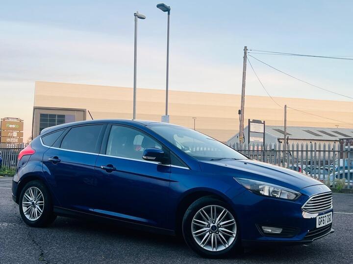 Ford Focus 1.0T EcoBoost Zetec Edition Euro 6 (s/s) 5dr