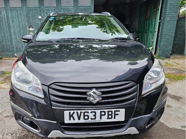 Suzuki SX4 S-Cross 1.6 DDiS SZ-T Euro 5 (s/s) 5dr Suzuki SX4 S-Cross 1.6 DDiS SZ-T Euro 5 (s/s) 5dr
