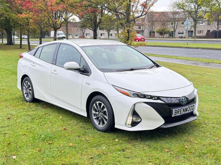 Toyota Prius 1.8 VVT 8.8kWh Excel CVT Euro 6 (s/s) 5dr
