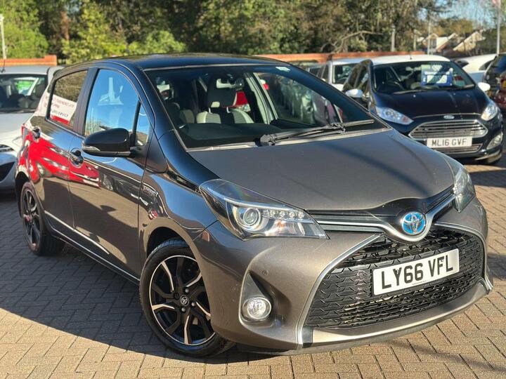 Toyota YARIS 1.5 VVT-h Design E-CVT Euro 6 5dr